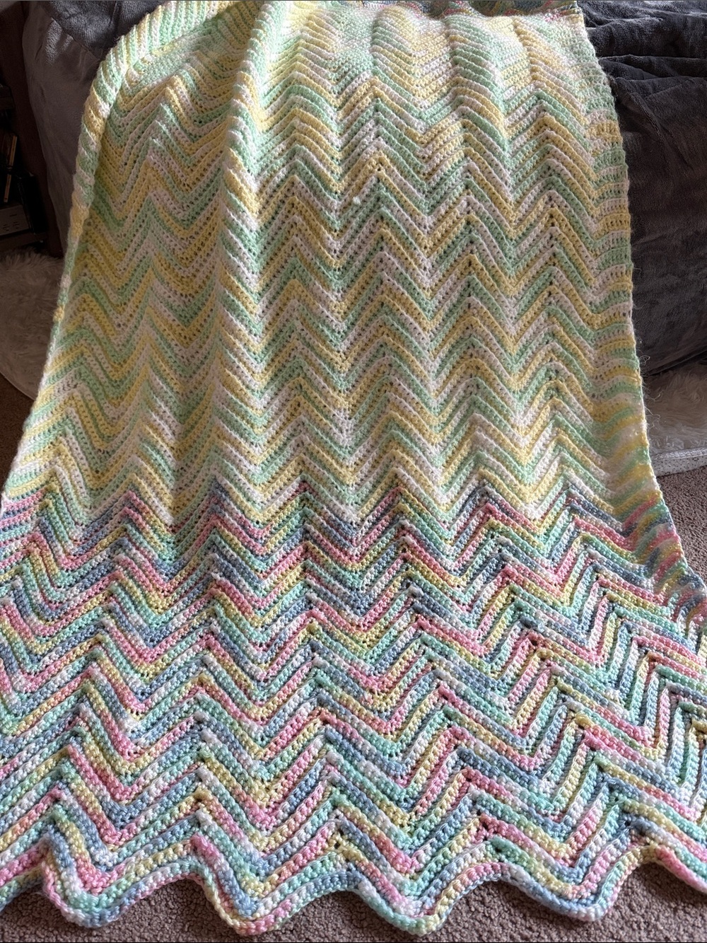 Pastel Chevron Crochet Throw Blanket - Soft Multicolor